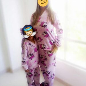 Pijama Térmica "Sueños Violeta" - Suavidad, Calidez y Personalización